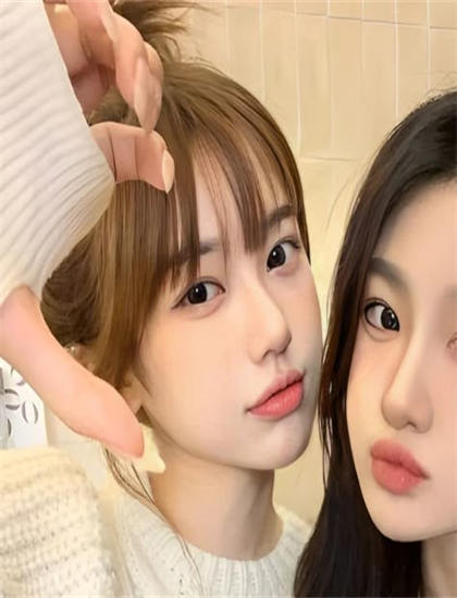 《会见斯诺登》剧本创作揭秘：发行的档期安排与排片策略 探索艺术与技术的完美结合